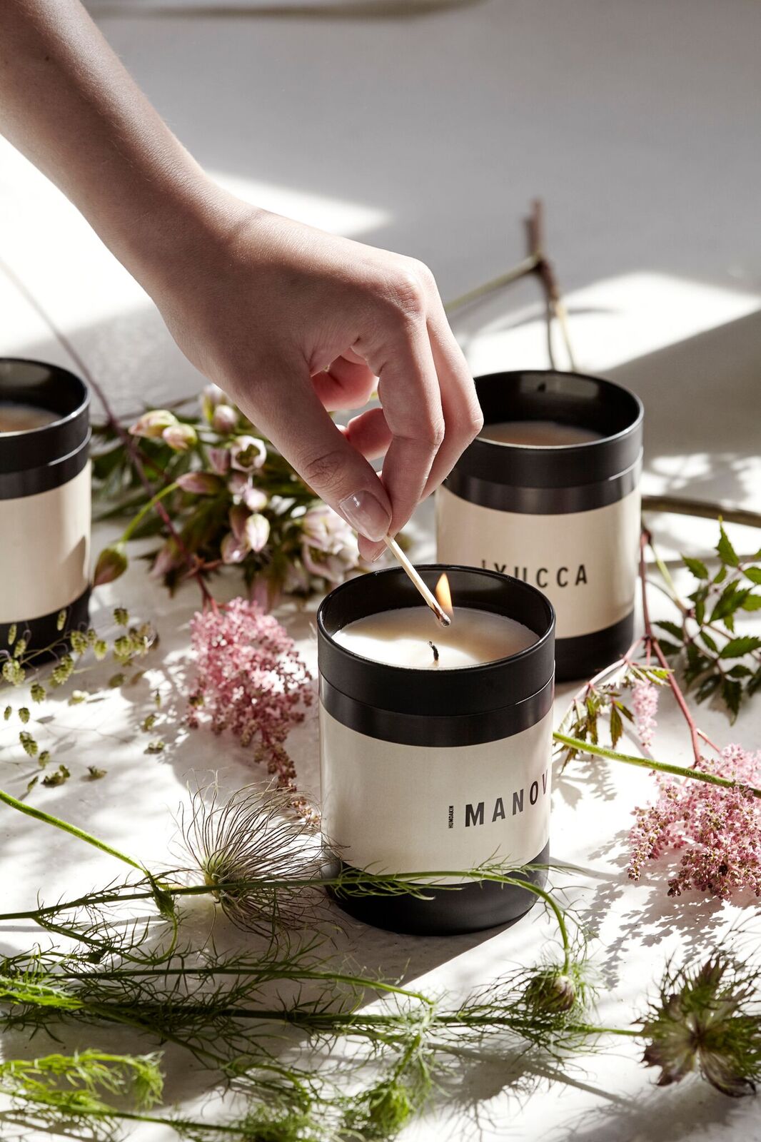 What makes Humdakin’s scented candles special?