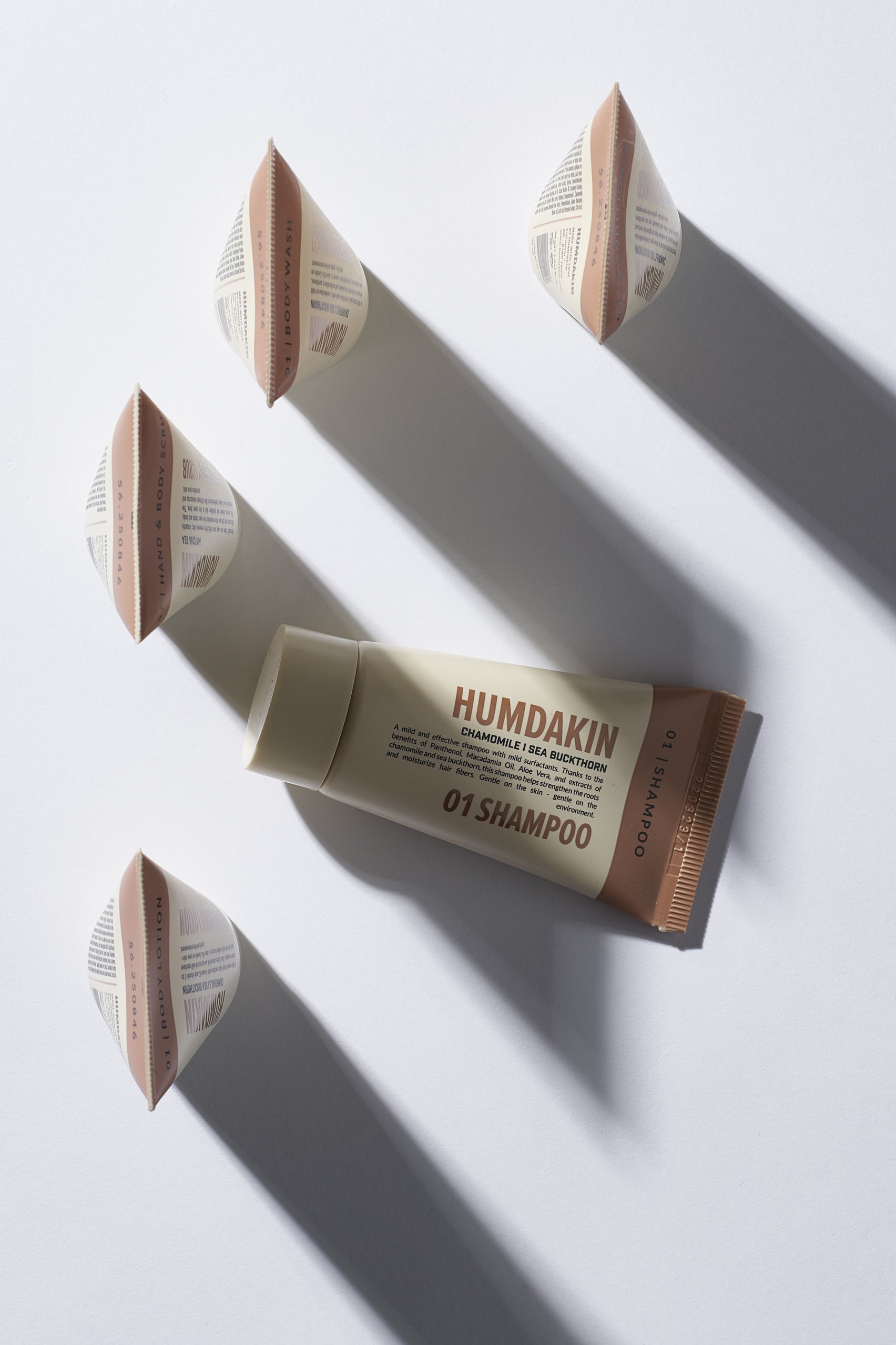 HUMDAKIN 01 Shampoo 30 ml. Hair and Body care 00 Neutral/No color