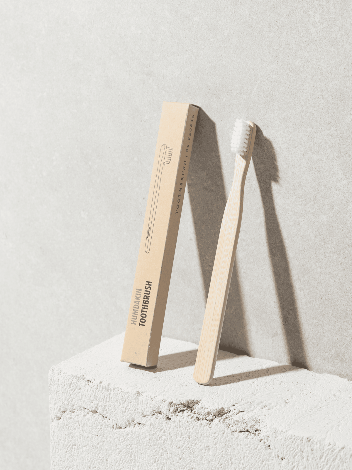 HUMDAKIN Toothbrush - Organic Bamboo Accessories 00 Neutral/No color