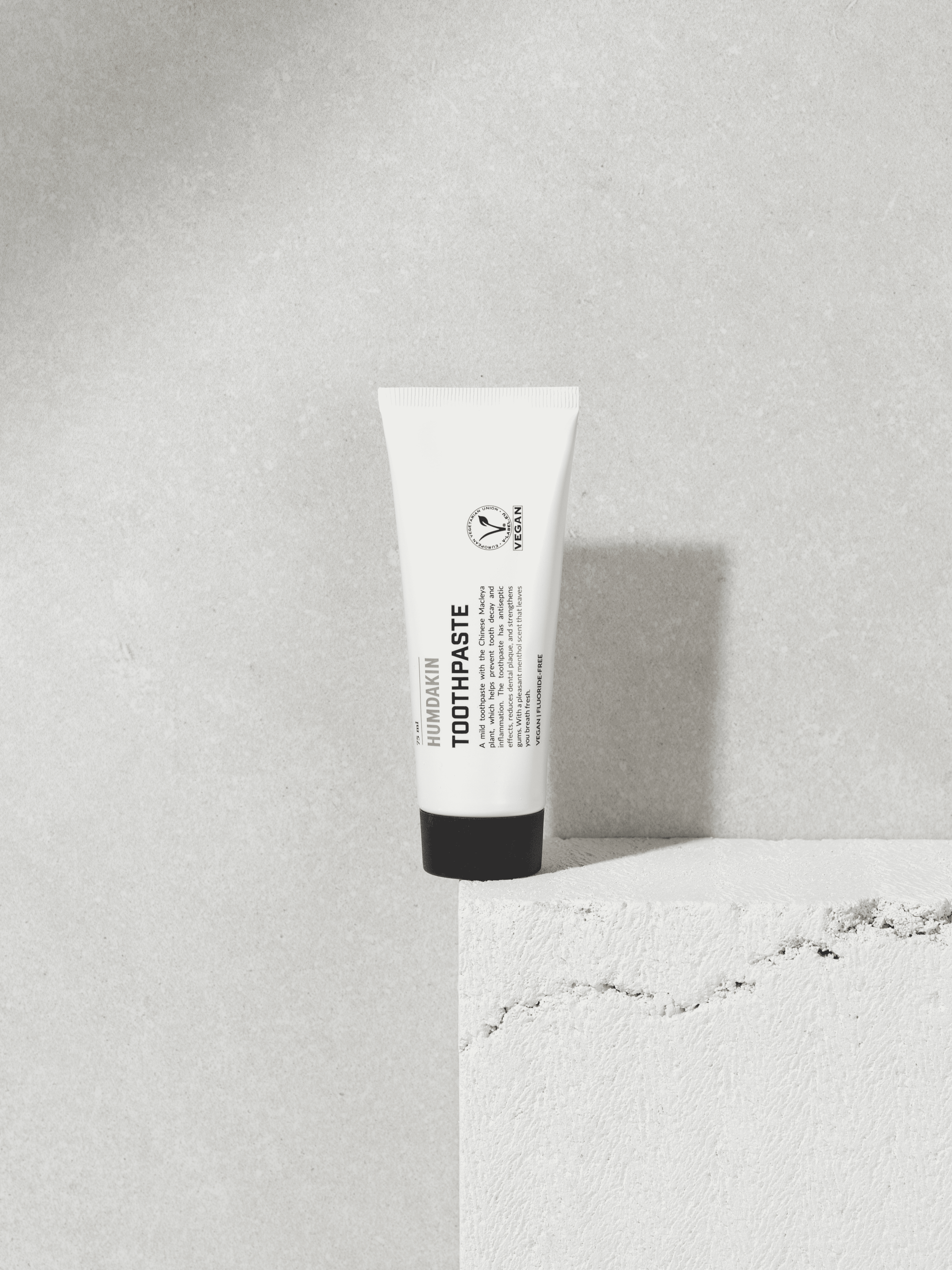 HUMDAKIN Toothpaste - vegan and flouride free. Accessories 00 Neutral/No color