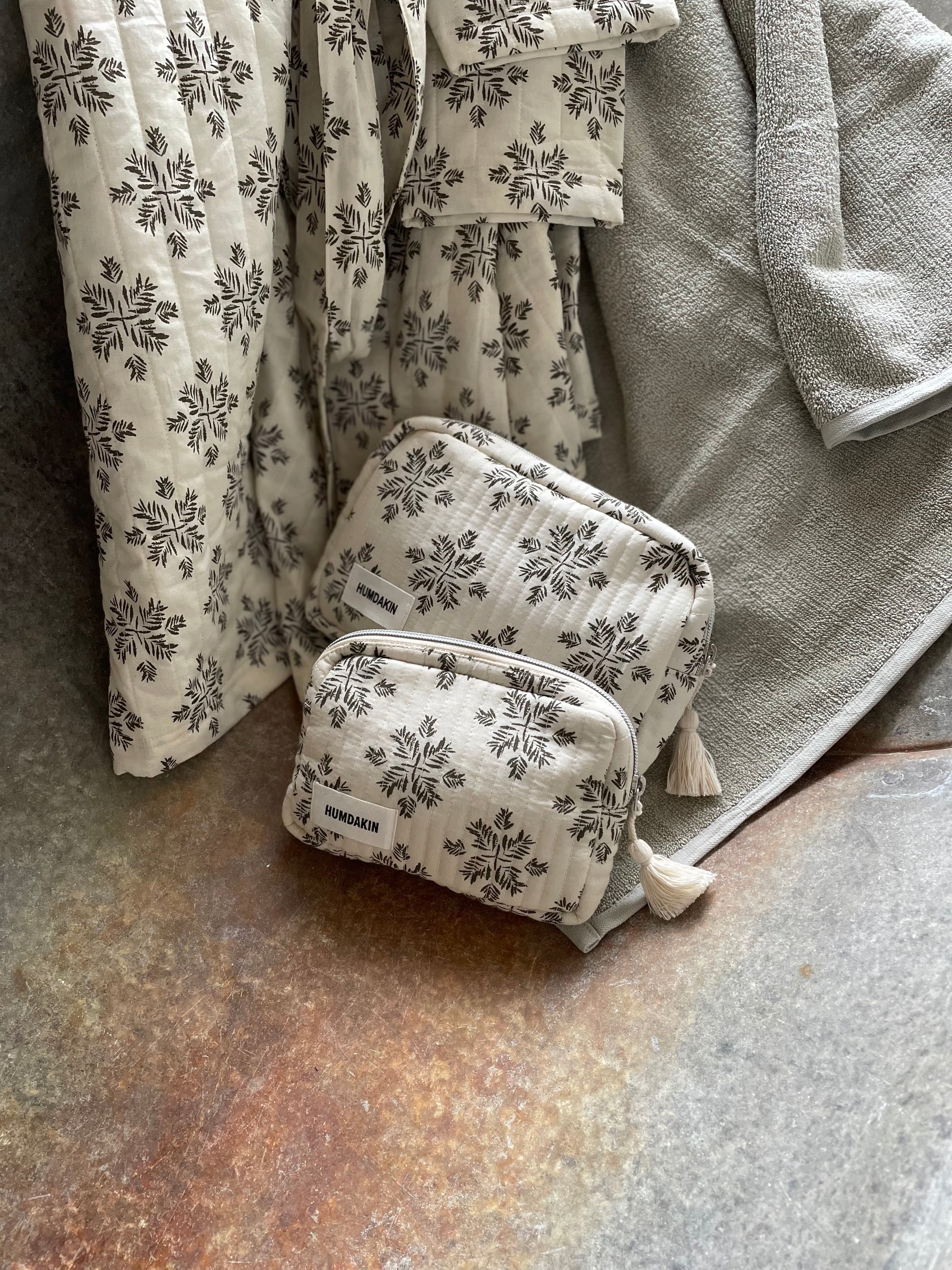 HUMDAKIN Monogram Toilettas Accessoires 149 Evergreen