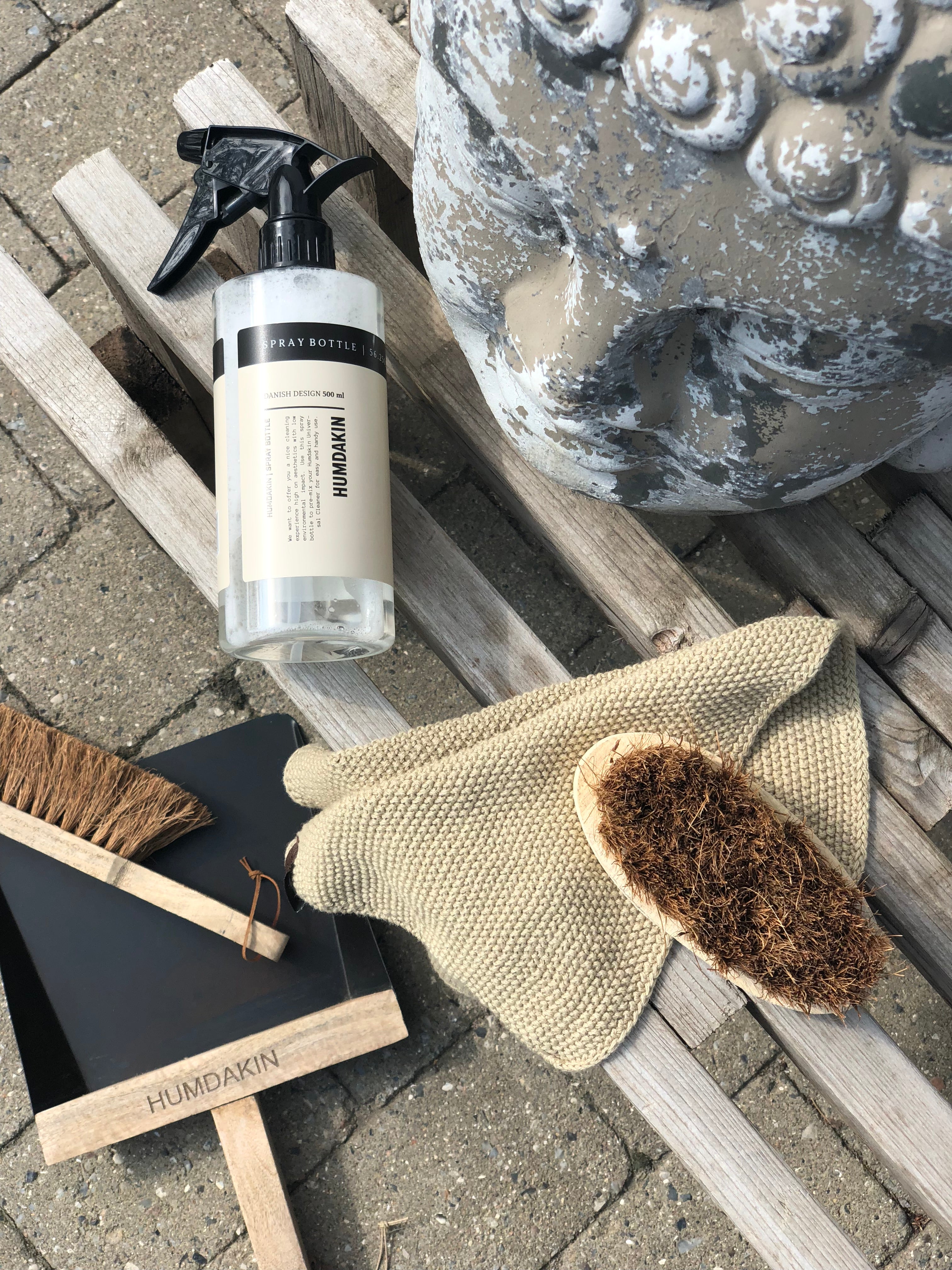 Outdoor cleaning and styling