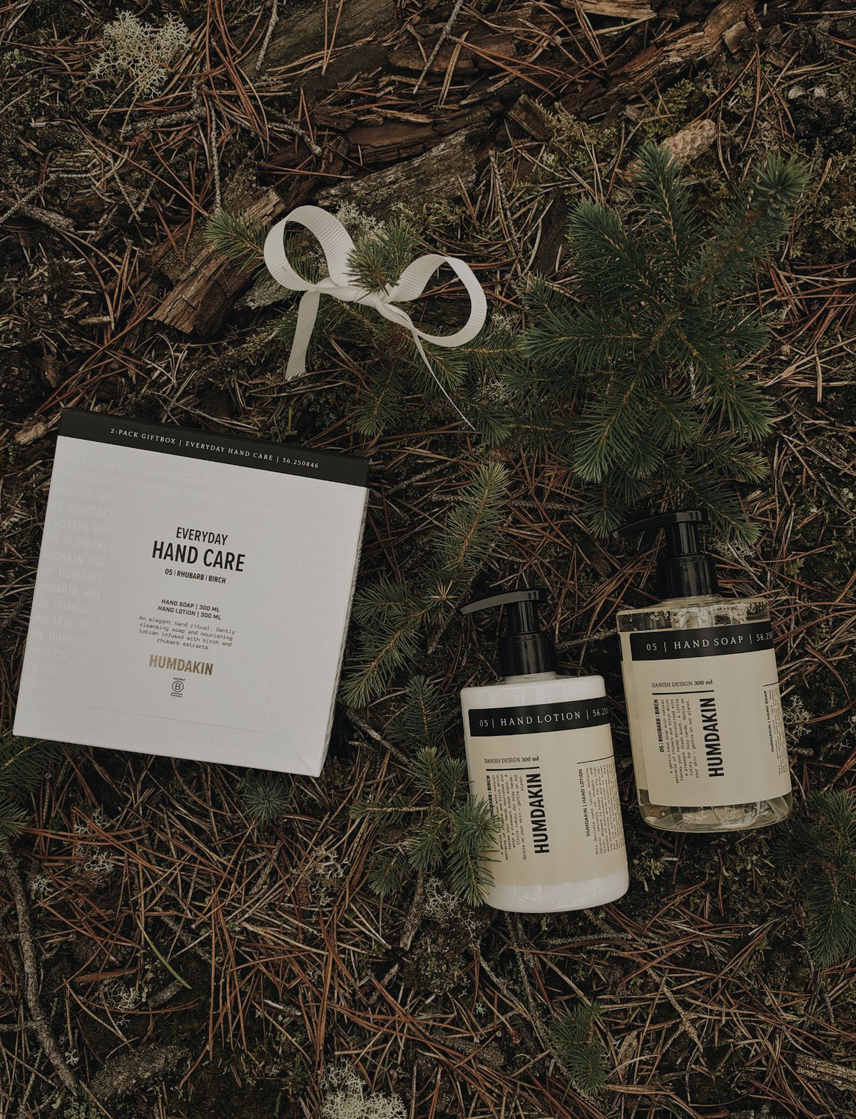 HUMDAKIN Gift Box - 05 Hand Care - Rhubarb & Birch Hand Care