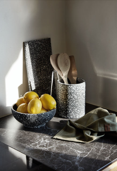 HUMDAKIN Bologna - Terrazzo vaas met deksel Terrazzo 115 Zwart
