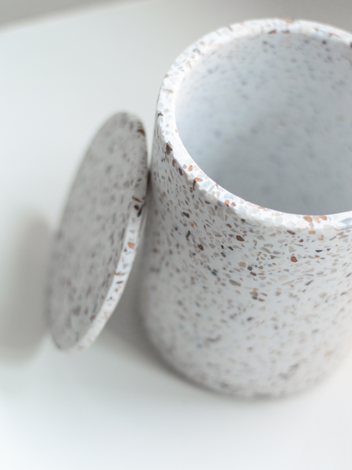 HUMDAKIN Lucca - Terrazzo vaas met deksel Terrazzo 138 Rood/Beige