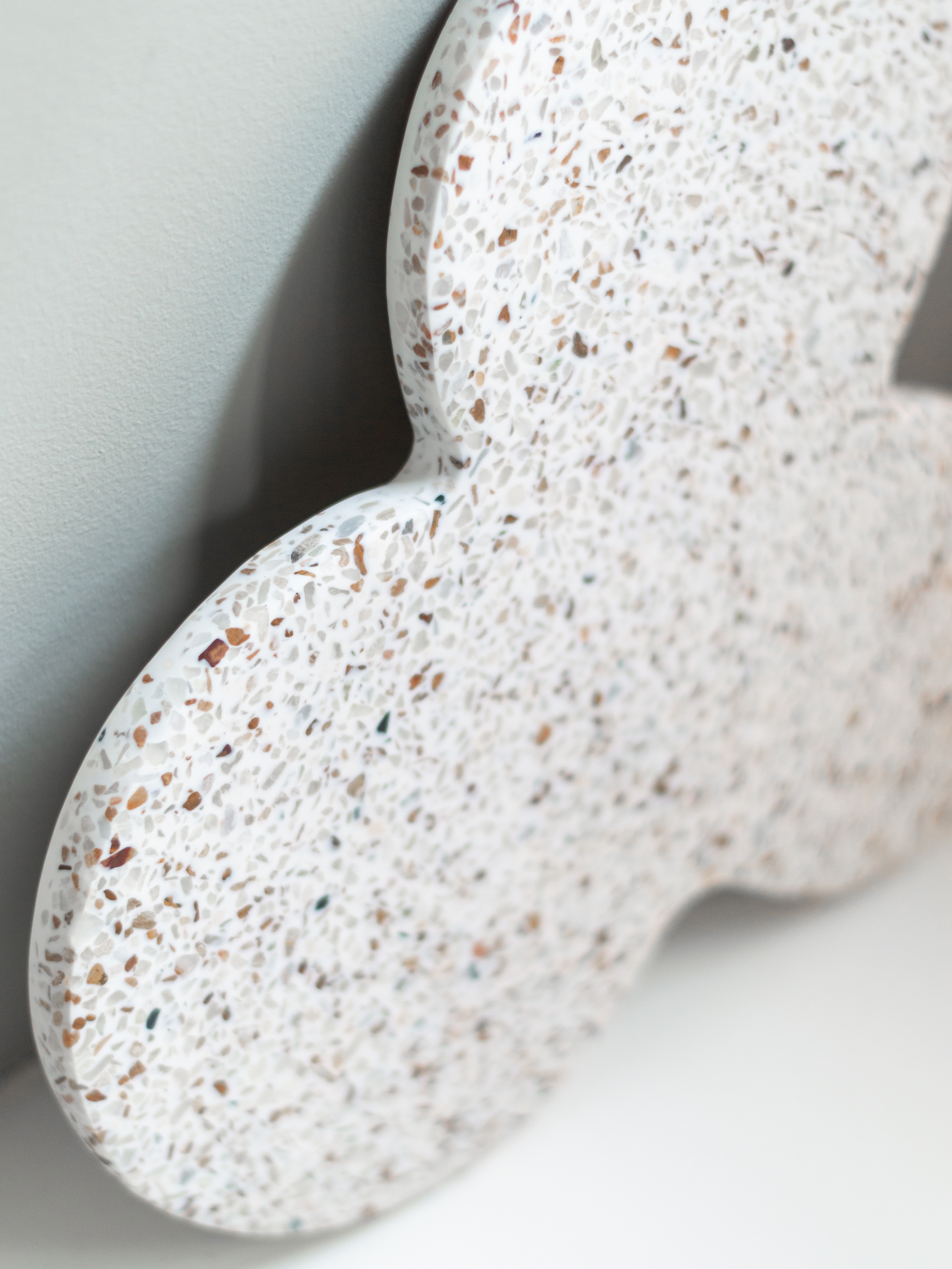 HUMDAKIN Milaan - Terrazzobord Terrazzo 138 Rood/Beige