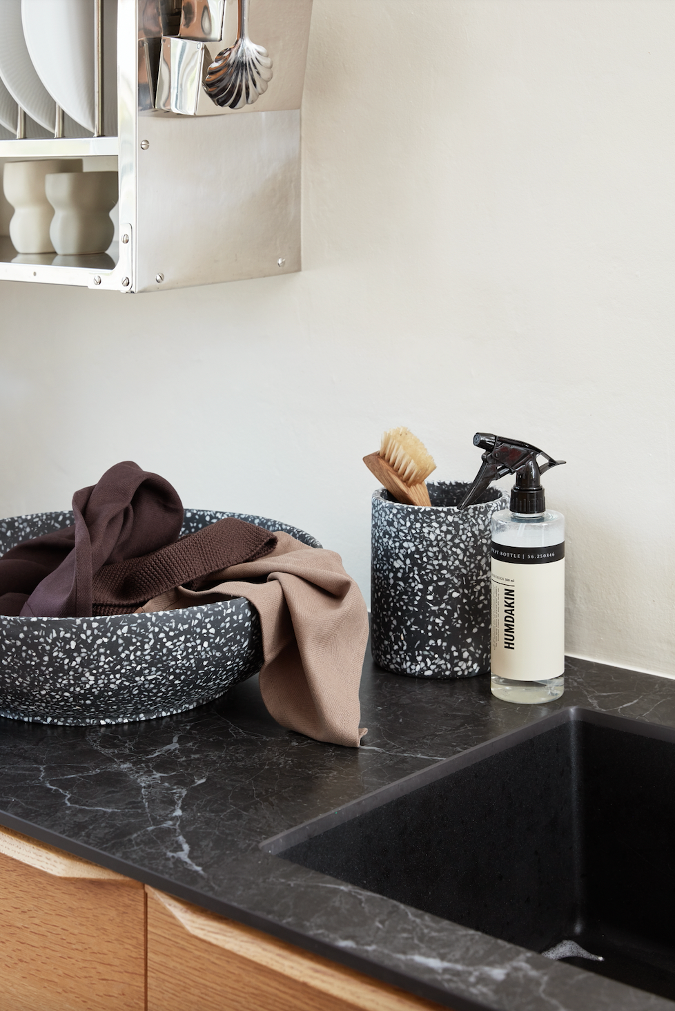 HUMDAKIN Rome - Terrazzo-bolle Terrazzo 115 svart